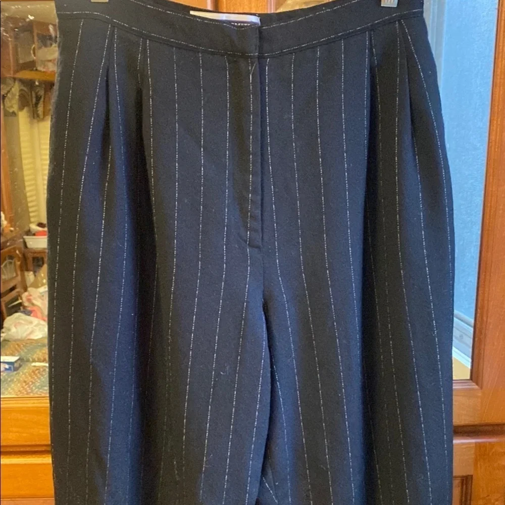 Vintage Amanda Smith Size 12 Black Pinstripe Pure Wool Trousers